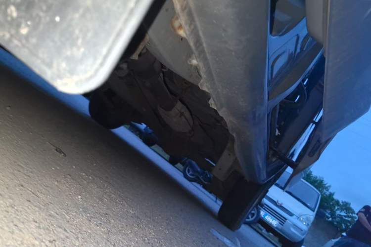 Used CHANGAN KAICHENG Taurus 2011 1.3L Standard Version Chassis Front Left