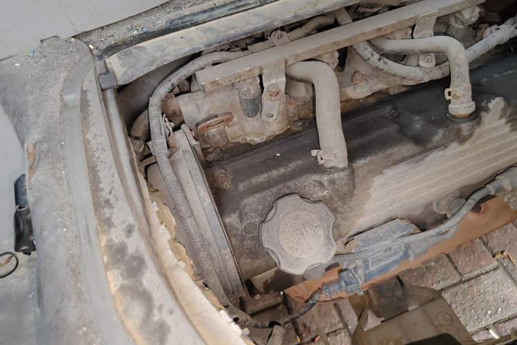 Used CHANGAN KAICHENG Taurus 2011 1.3L Comfort Model Engine Bay Right