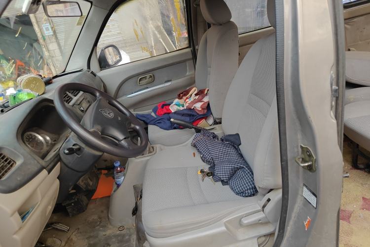 Used CHANGAN KAICHENG Taurus 2011 1.3L Comfort Model Left Front Seat