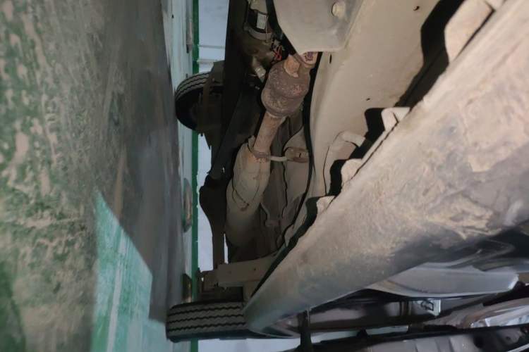Used CHANGAN KAICHENG Taurus 2011 1.3L Standard Version Chassis Front Left