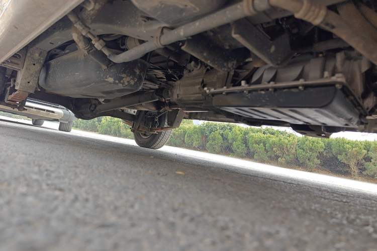 Used CHANGAN KAICHENG Taurus 2011 1.3L Standard Version Chassis Front Right