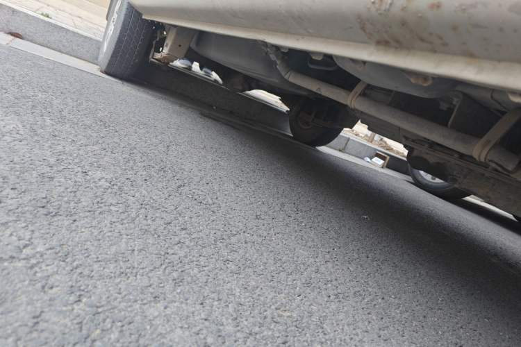 Used CHANGAN KAICHENG Taurus 2011 1.3L Comfort Model Chassis Front Right