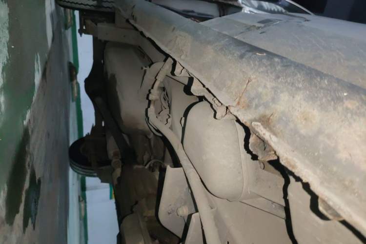 Used CHANGAN KAICHENG Taurus 2011 1.3L Standard Version Chassis Front Right