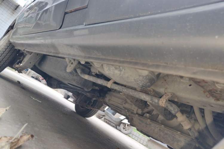 Used CHANGAN KAICHENG Taurus 2011 1.3L Standard Version Chassis Front Right