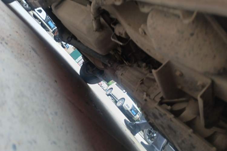 Used CHANGAN KAICHENG Taurus 2011 1.3L Standard Version Chassis Front Right