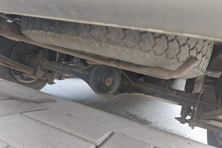 Used CHANGAN KAICHENG Taurus 2011 1.3L Comfort Model Chassis Rear