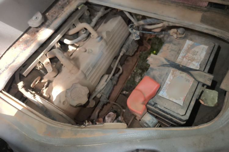 Used CHANGAN KAICHENG Taurus 2011 1.3L Comfort Model Engine Bay