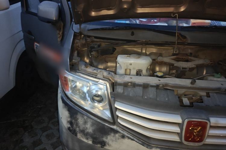Used CHANGAN KAICHENG Taurus 2011 1.3L Comfort Model Engine Bay Right
