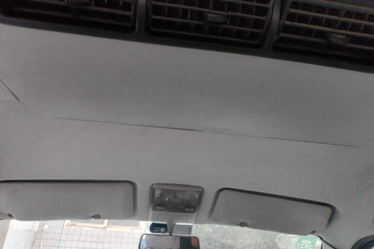 Used CHANGAN KAICHENG Taurus 2011 1.3L Standard Version Headliner