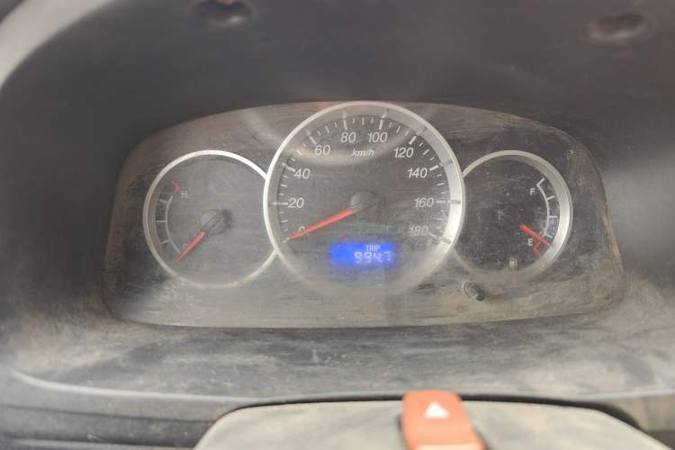 Used CHANGAN KAICHENG Taurus 2011 1.3L Standard Version Instrument Cluster