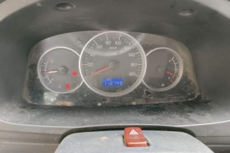 Used CHANGAN KAICHENG Taurus 2011 1.3L Standard Version Instrument Cluster