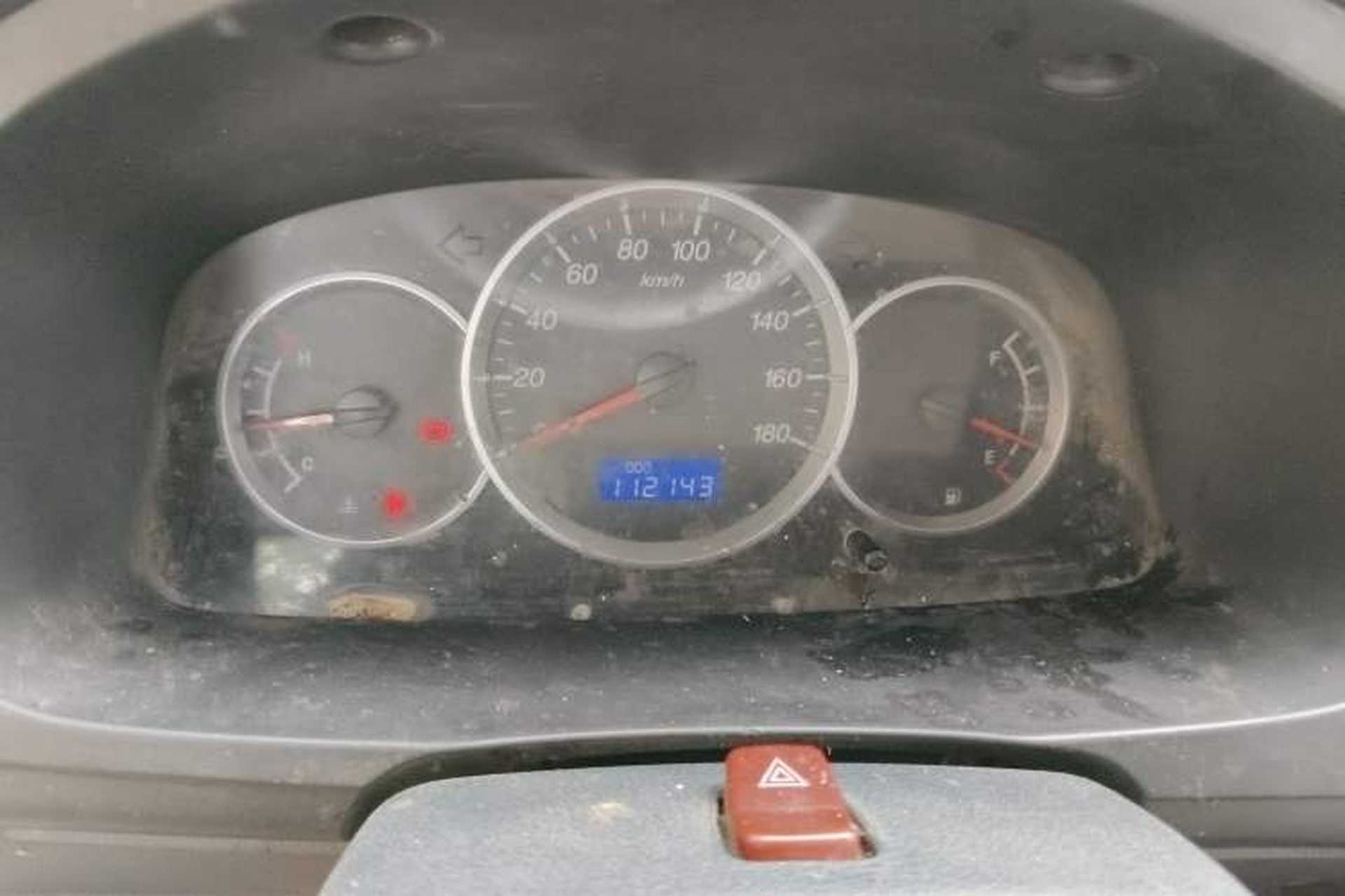 Used CHANGAN KAICHENG Taurus 2011 1.3L Standard Version Instrument Cluster