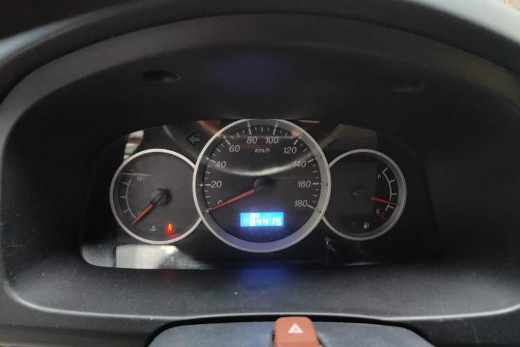 Used CHANGAN KAICHENG Taurus 2011 1.3L Standard Version Instrument Cluster