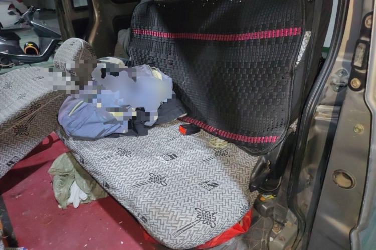 Used CHANGAN KAICHENG Taurus 2011 1.3L Standard Version Left Rear Seat