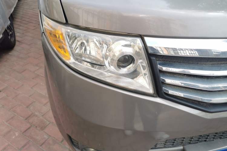 Used CHANGAN KAICHENG Taurus 2011 1.3L Comfort Model Right Front Headlight
