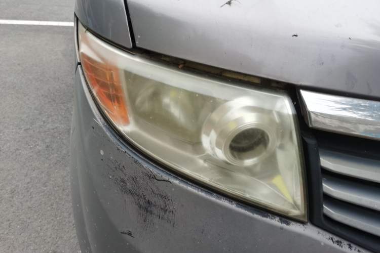 Used CHANGAN KAICHENG Taurus 2011 1.3L Comfort Model Right Front Headlight