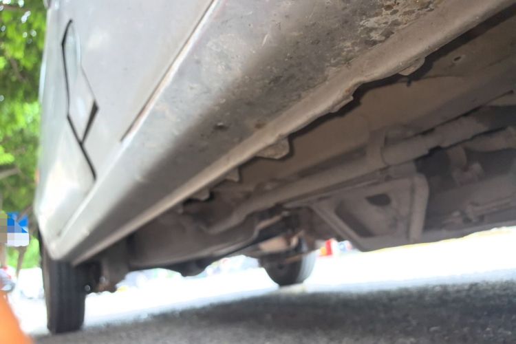 Used CHANGAN KAICHENG Taurus 2011 1.3L Standard Version Chassis Front Right