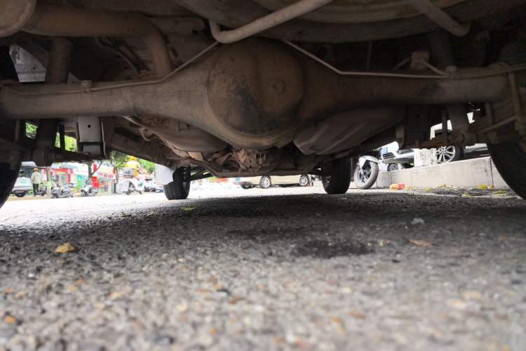Used CHANGAN KAICHENG Taurus 2011 1.3L Standard Version Chassis Rear