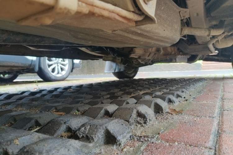 Used CHANGAN KAICHENG Taurus 2011 1.3L Standard Version Chassis Rear Right