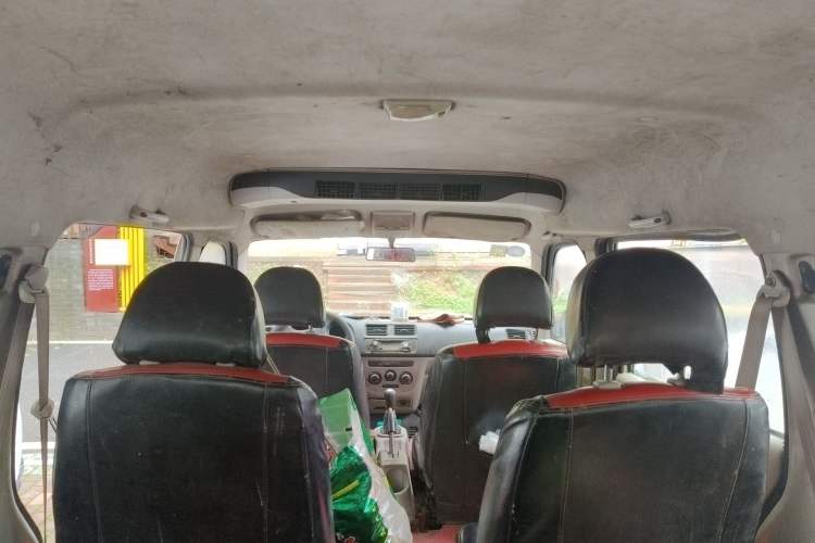 Used CHANGAN KAICHENG Taurus 2011 1.3L Standard Version Headliner