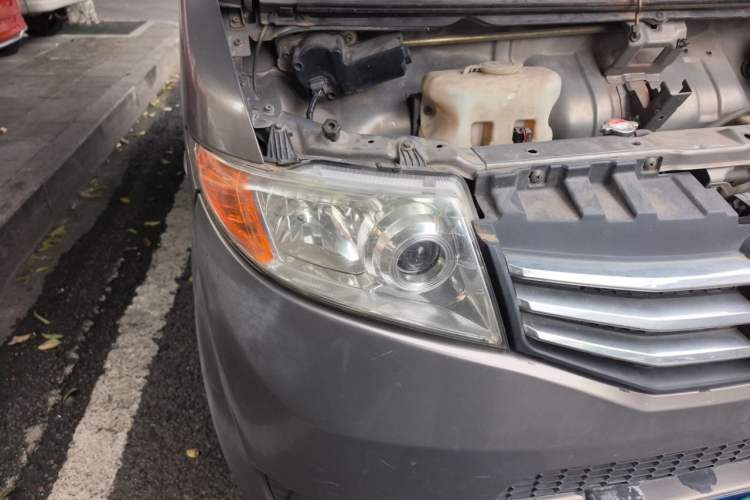 Used CHANGAN KAICHENG Taurus 2011 1.3L Standard Version Right Front Headlight