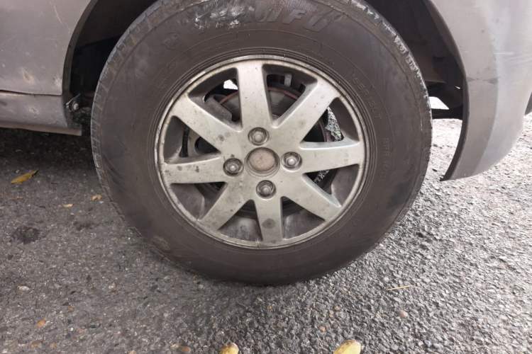 Used CHANGAN KAICHENG Taurus 2011 1.3L Standard Version Right Front Wheel Hub