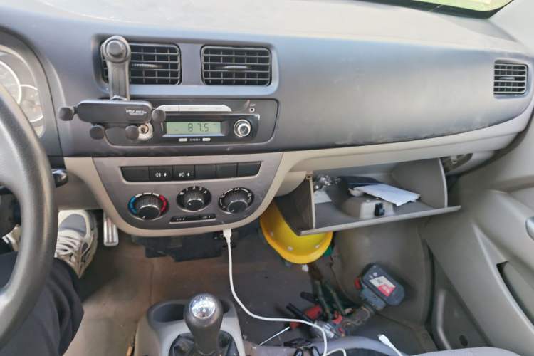 Used CHANGAN KAICHENG Taurus 2011 1.3L Comfort Model Audio And AC Panel