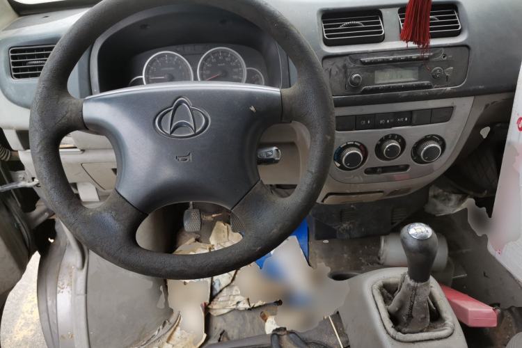 Used CHANGAN KAICHENG Taurus 2011 1.3L Supreme Model Center Console
