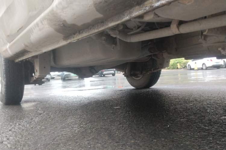 Used CHANGAN KAICHENG Taurus 2011 1.3L Standard Version Chassis Front Right
