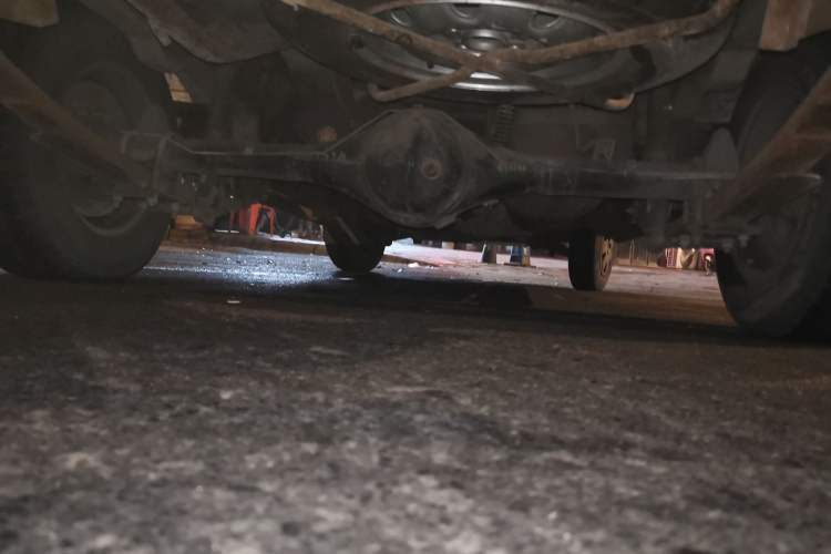 Used CHANGAN KAICHENG Taurus 2011 1.3L Standard Version Chassis Rear