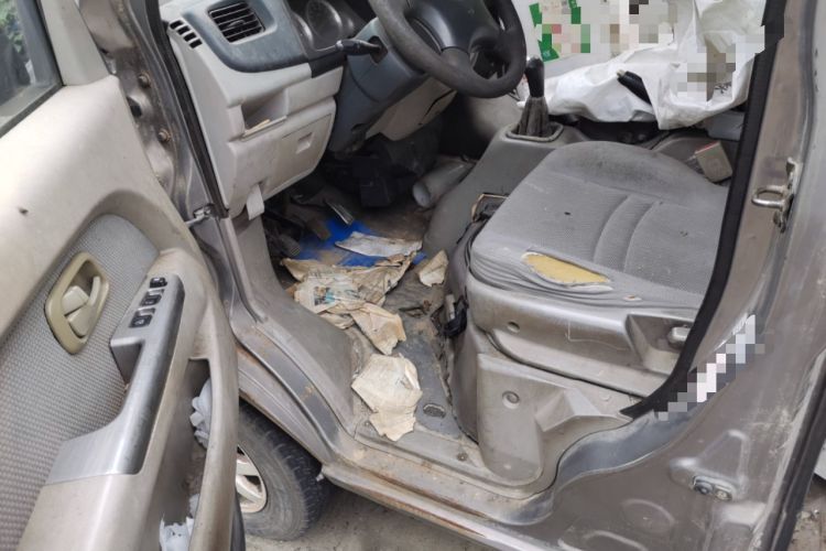 Used CHANGAN KAICHENG Taurus 2011 1.3L Supreme Model Driver Seat