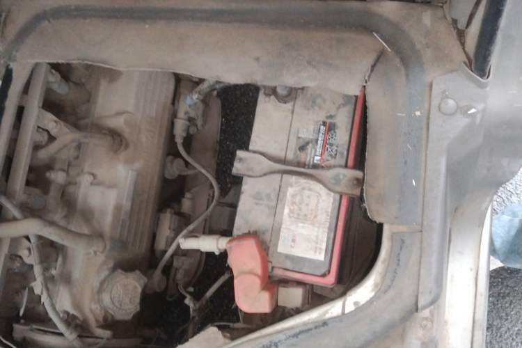 Used CHANGAN KAICHENG Taurus 2011 1.3L Standard Version Engine Bay Left