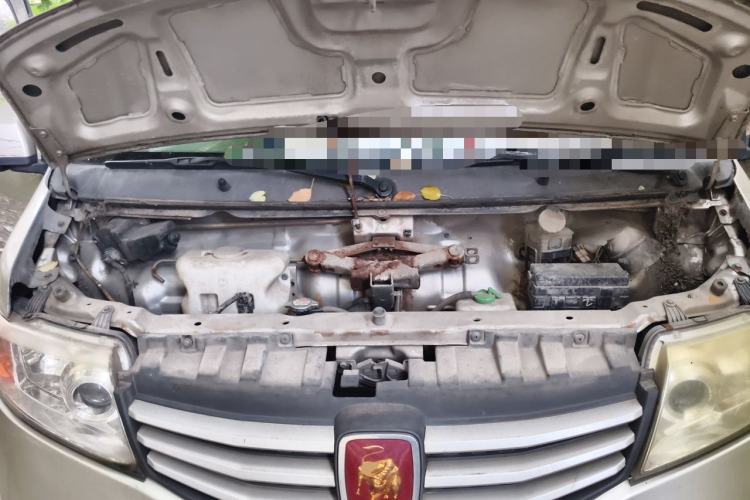 Used CHANGAN KAICHENG Taurus 2011 1.3L Standard Version Engine Bay