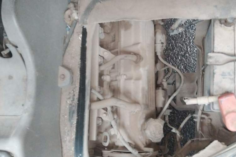 Used CHANGAN KAICHENG Taurus 2011 1.3L Standard Version Engine Bay Right