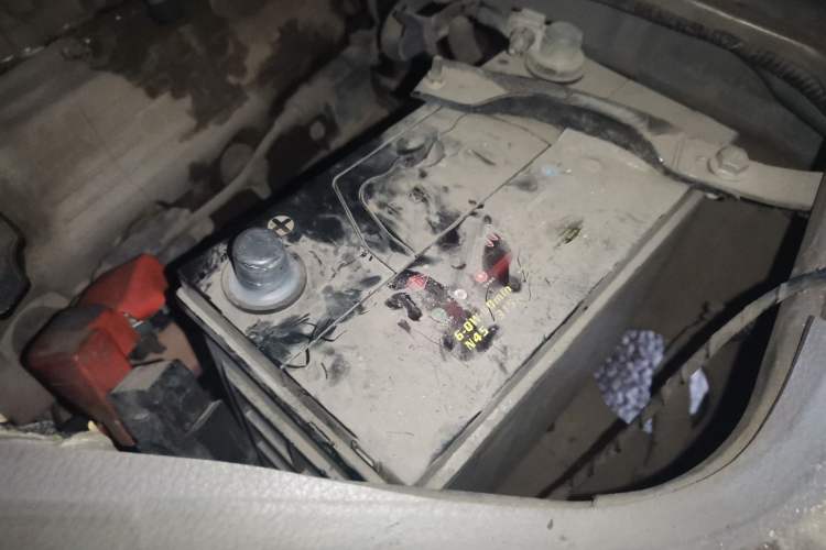 Used CHANGAN KAICHENG Taurus 2011 1.3L Standard Version Engine Bay Right