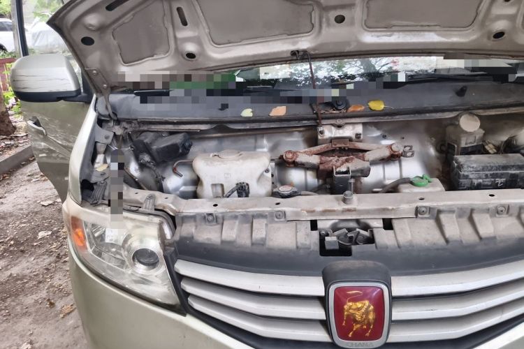 Used CHANGAN KAICHENG Taurus 2011 1.3L Standard Version Engine Bay Right