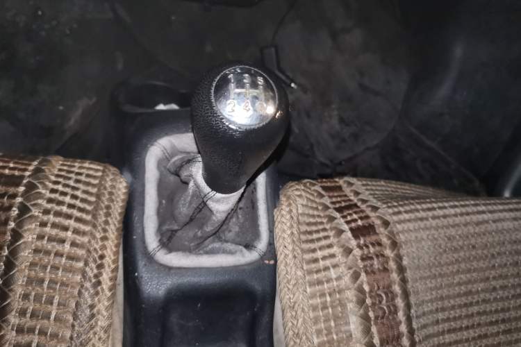 Used CHANGAN KAICHENG Taurus 2011 1.3L Standard Version Gear Lever