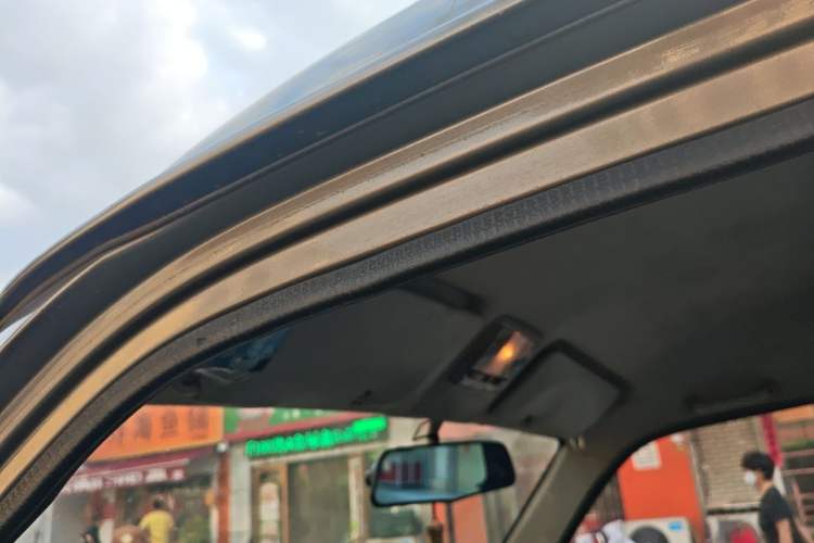 Used CHANGAN KAICHENG Taurus 2011 1.3L Standard Version Headliner