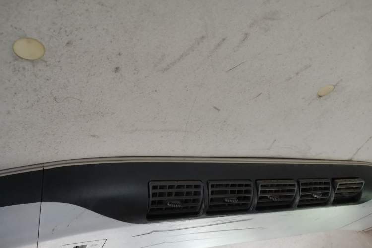 Used CHANGAN KAICHENG Taurus 2011 1.3L Supreme Model Headliner