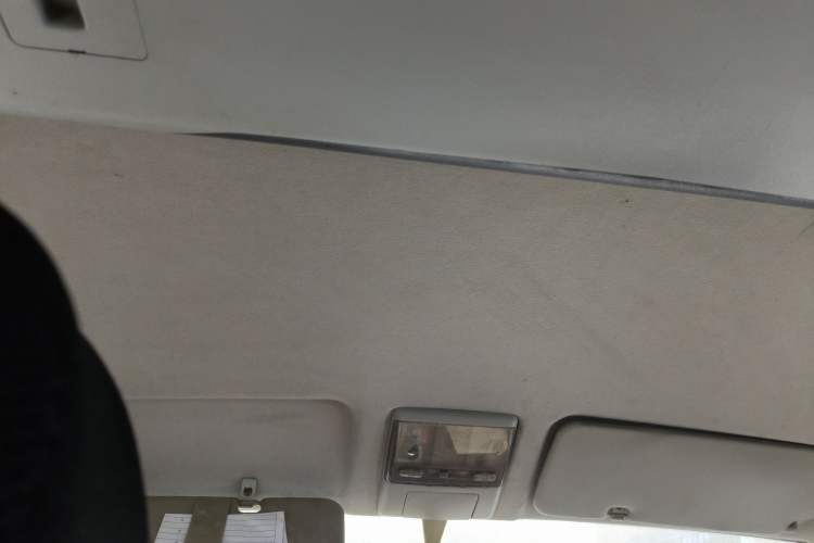 Used CHANGAN KAICHENG Taurus 2011 1.3L Comfort Model Headliner
