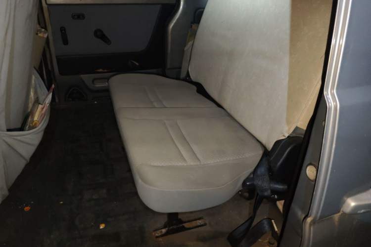 Used CHANGAN KAICHENG Taurus 2011 1.3L Standard Version Left Rear Seat