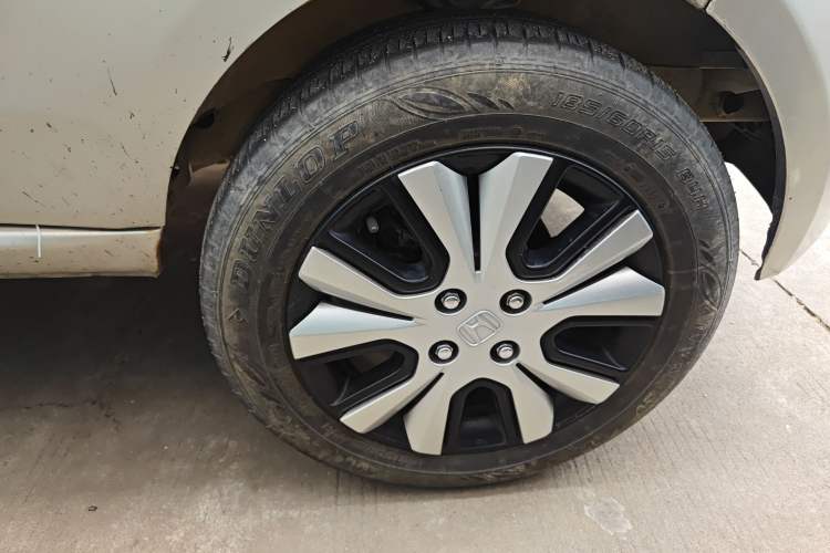 Used CHANGAN KAICHENG Taurus 2011 1.3L Standard Version Right Front Wheel Hub