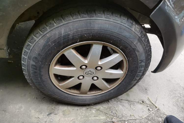Used CHANGAN KAICHENG Taurus 2011 1.3L Supreme Model Right Front Wheel Hub