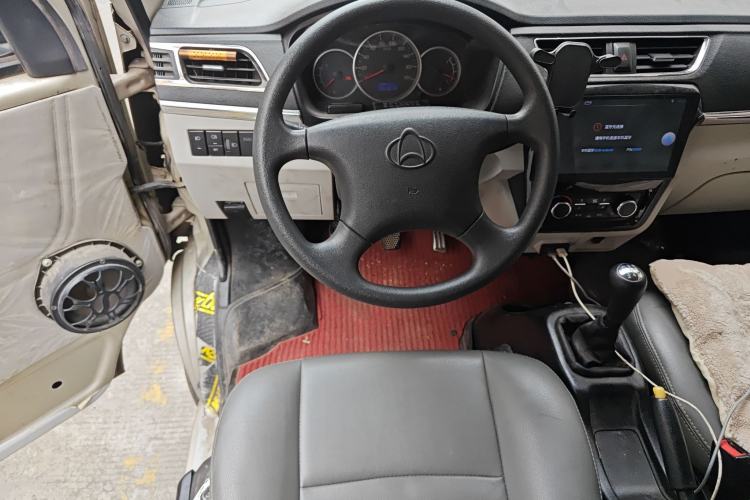Used CHANGAN KAICHENG Taurus 2011 1.3L Standard Version Steering Wheel