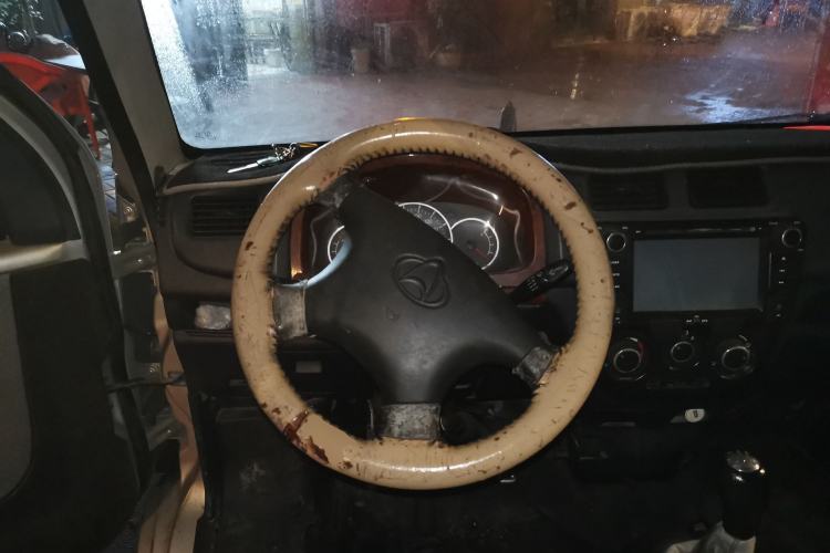 Used CHANGAN KAICHENG Taurus 2011 1.3L Standard Version Steering Wheel