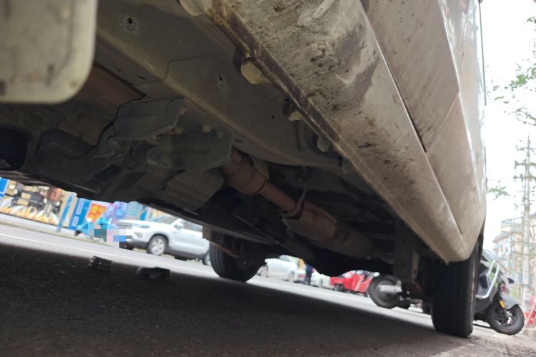 Used CHANGAN KAICHENG Taurus 2011 1.3L Comfort Model Chassis Front Left