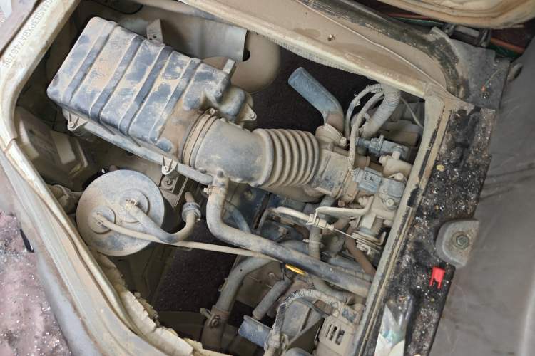 Used CHANGAN KAICHENG Taurus 2011 1.3L Comfort Model Engine Bay Right