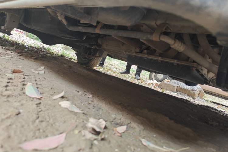 Used CHANGAN KAICHENG Taurus 2011 1.3L Comfort Model Chassis Front Right