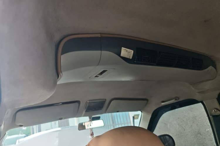 Used CHANGAN KAICHENG Taurus 2011 1.3L Standard Version Headliner