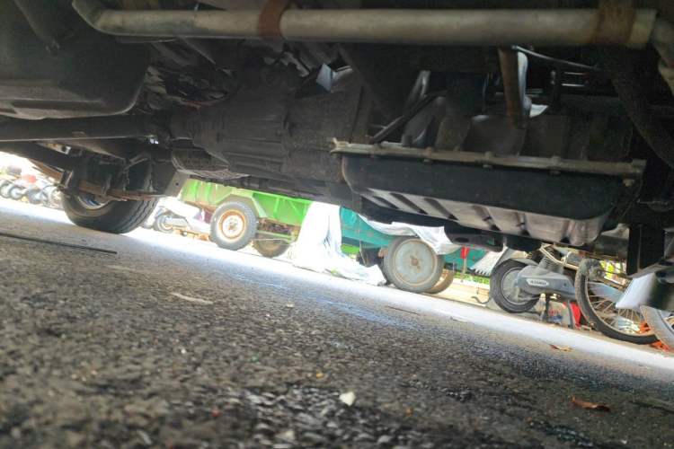 Used CHANGAN KAICHENG Taurus  Chassis Front Right